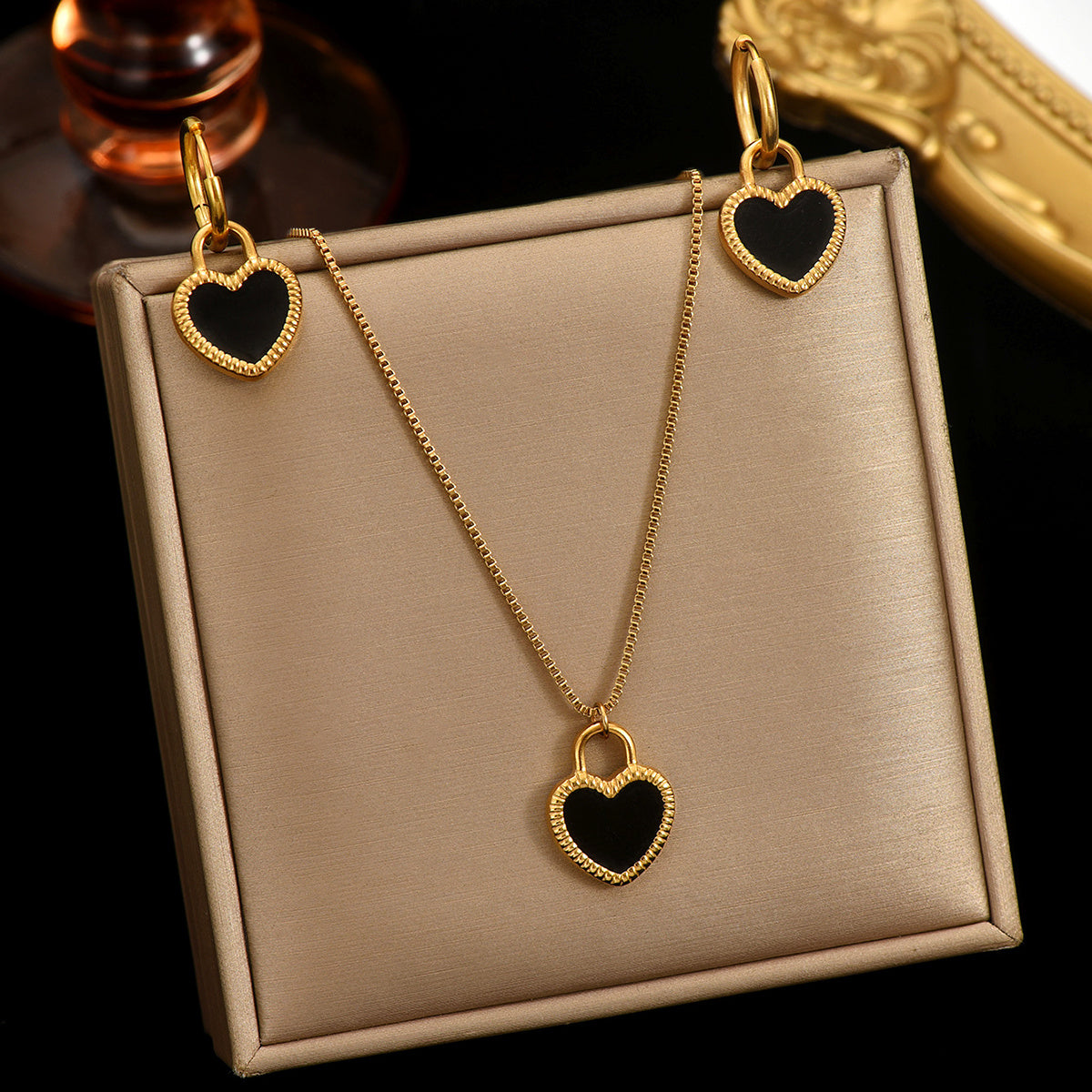 18K Gold Plated Heart Necklace & Earring Set