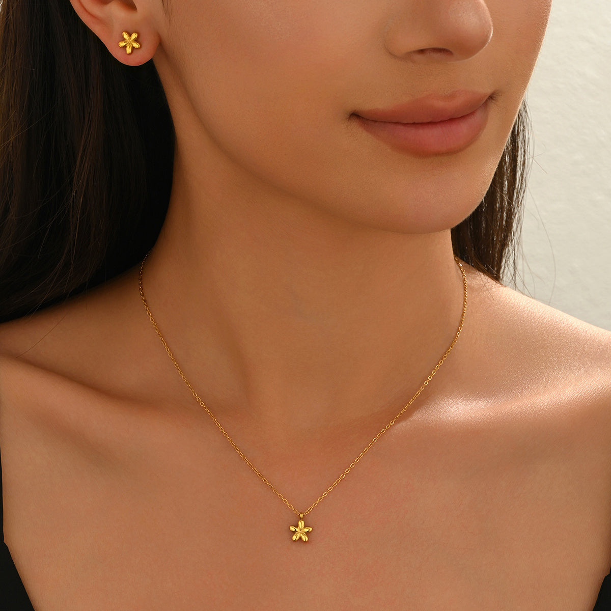 18K Gold Petal Necklace & Earring Set – Hypoallergenic Flower Jewelry